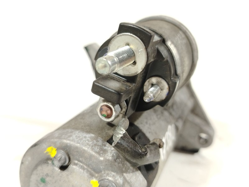 Recambio de motor arranque para dacia sandero iii 1.0 sce 65 referencia OEM IAM 233008404R  