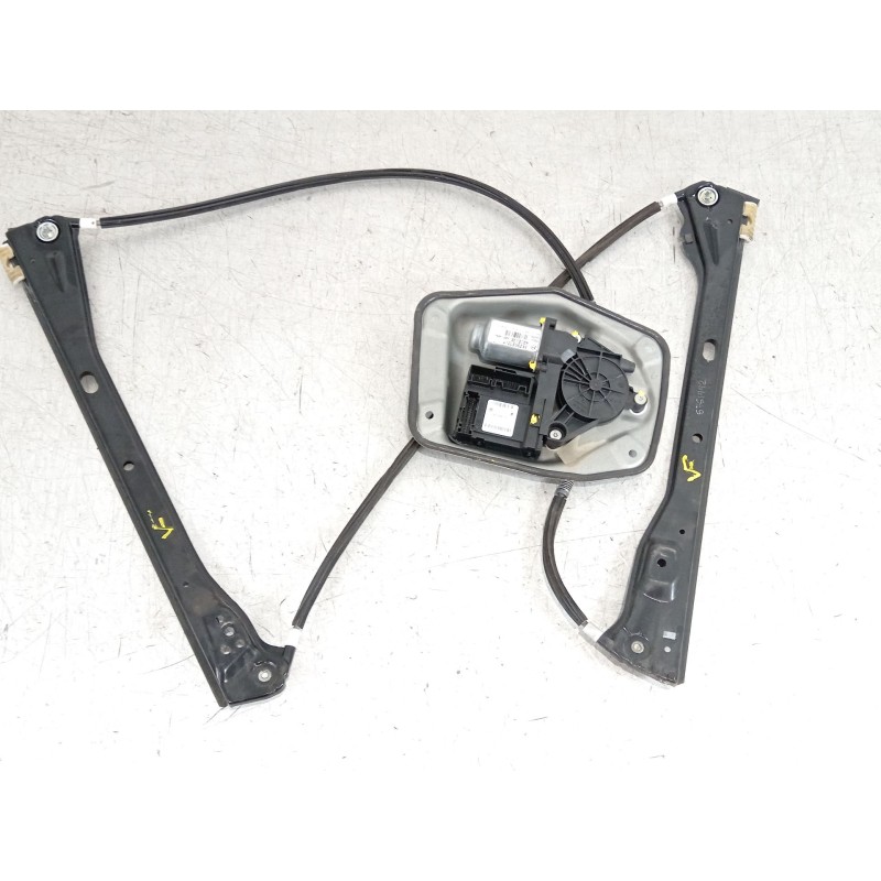Recambio de elevalunas delantero izquierdo para volkswagen golf v (1k1) 2.0 tdi referencia OEM IAM 1K3837461B 1K0959701M 1K09597