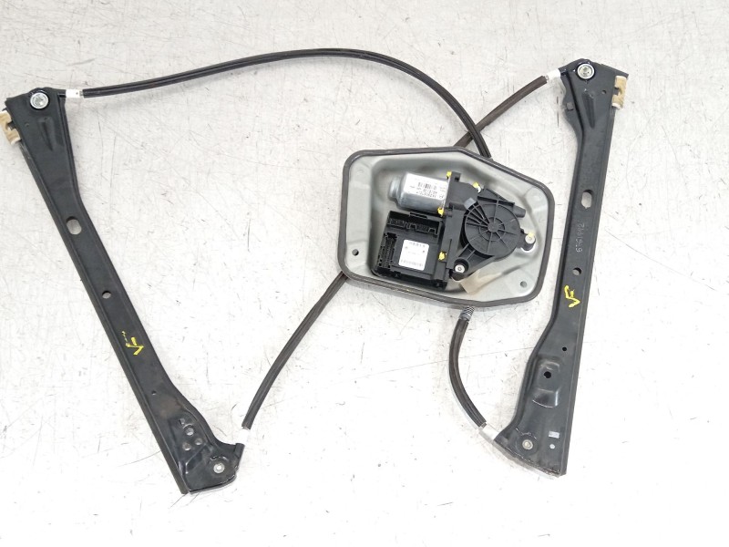 Recambio de elevalunas delantero izquierdo para volkswagen golf v (1k1) 2.0 tdi referencia OEM IAM 1K3837461B 1K0959701M 1K09597