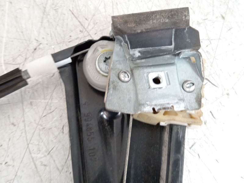 Recambio de elevalunas delantero izquierdo para volkswagen golf v (1k1) 2.0 tdi referencia OEM IAM 1K3837461B 1K0959701M 1K09597