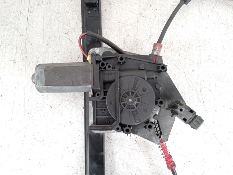 Recambio de elevalunas delantero derecho para seat ibiza ii (6k1) 1.9 sdi referencia OEM IAM 6K3837402H 8K3959802K 
