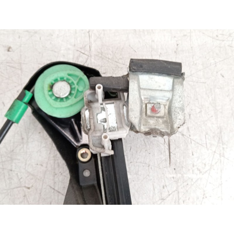 Recambio de elevalunas delantero derecho para ford focus i (daw, dbw) 1.6 16v referencia OEM IAM XS4123200  