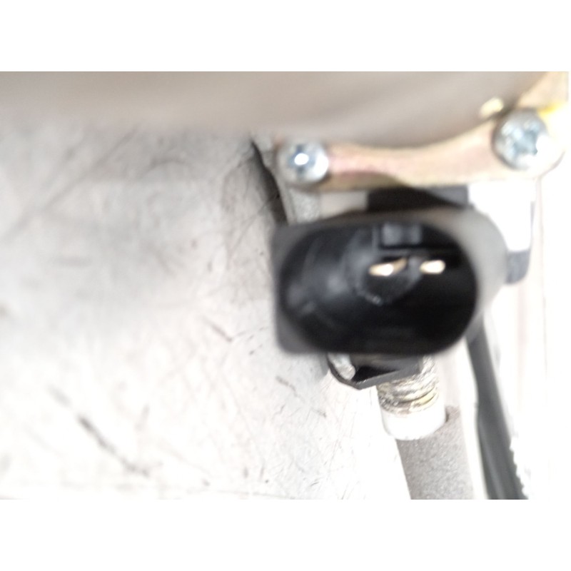 Recambio de elevalunas delantero derecho para ford focus i (daw, dbw) 1.6 16v referencia OEM IAM XS4123200  
