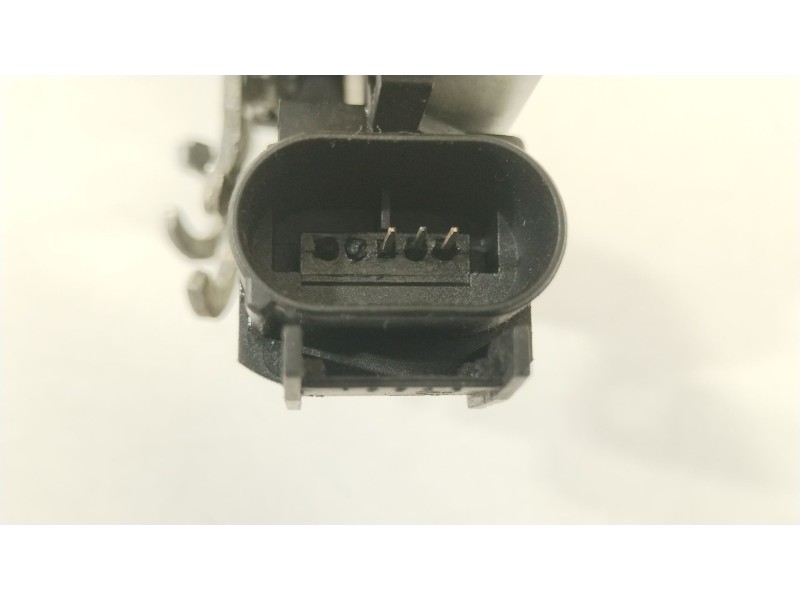 Recambio de cerradura puerta delantera izquierda para audi a3 (8l1) 1.6 referencia OEM IAM 8L1837015B  