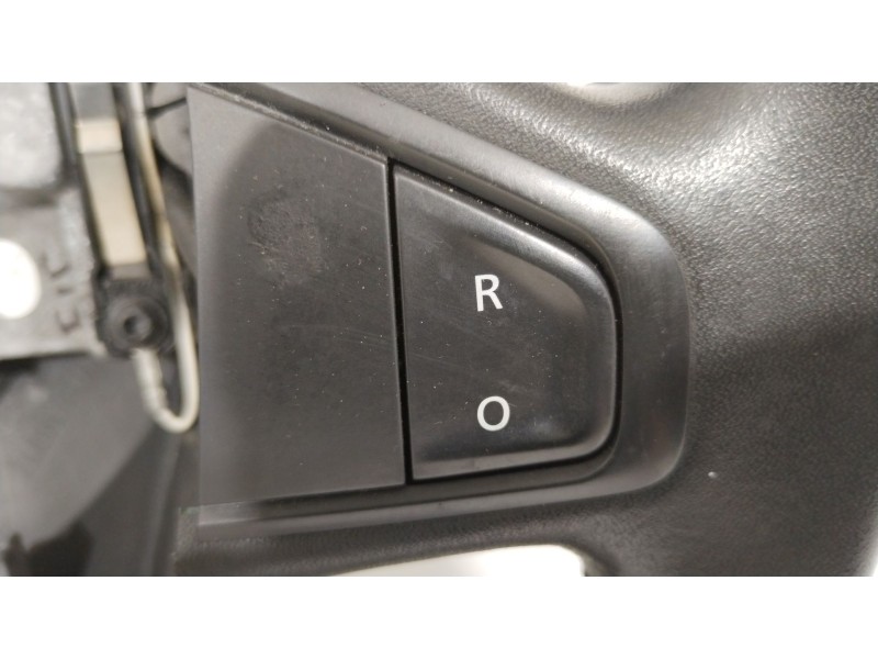 Recambio de volante para renault megane iii hatchback (bz0/1_, b3_) 1.5 dci referencia OEM IAM 609581499 609581410 