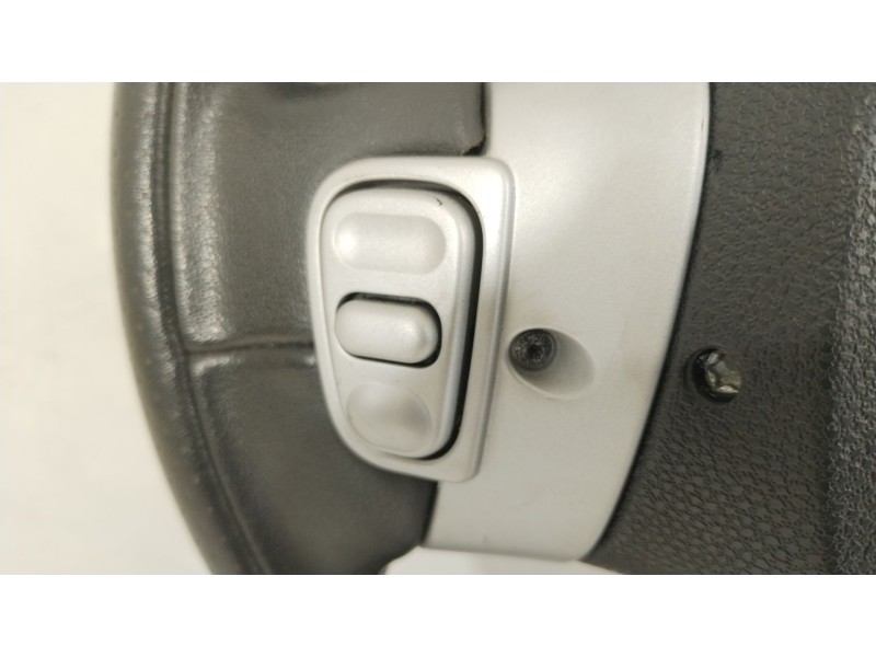 Recambio de volante para mini mini (r50, r53) one referencia OEM IAM 32336770428 375R5015 2375R5017