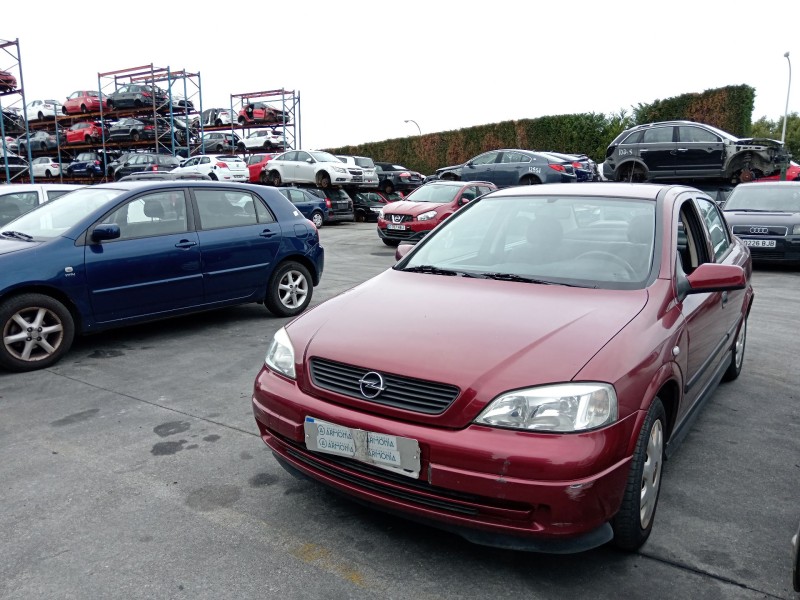 opel astra g sedán (t98) del año 1999