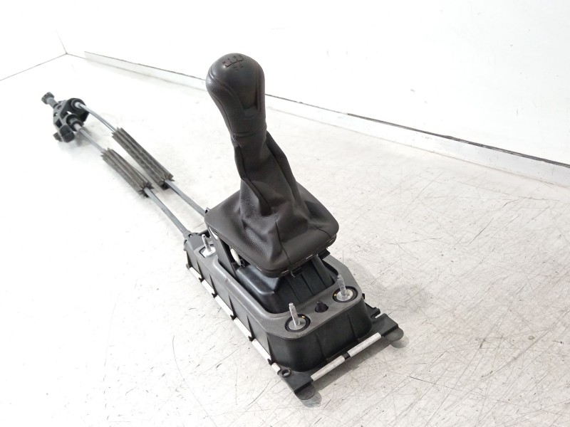 Recambio de palanca cambio para seat toledo (kg3) 1.2 tsi referencia OEM IAM 6RA711061 6RA711049 