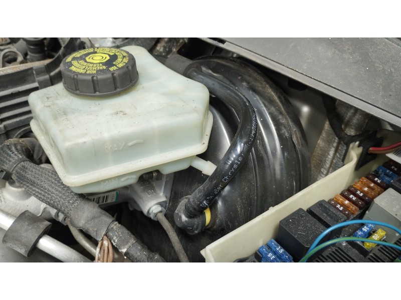 Recambio de servofreno para mercedes-benz clase cls (w219) 350 cgi (219.357) referencia OEM IAM A2114300330L  