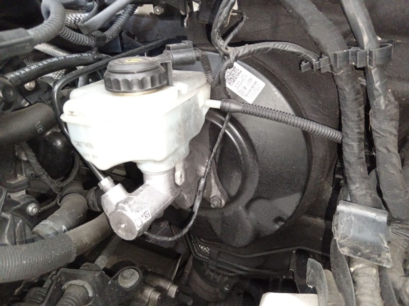 Recambio de servofreno para skoda yeti (5l) 1.2 tsi referencia OEM IAM 1K1614105DM  