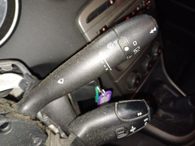 Recambio de mando luces para peugeot 308 i (4a_, 4c_) 1.6 hdi referencia OEM IAM 96643945XT  