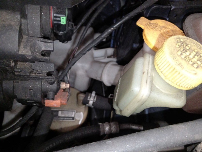 Recambio de bomba direccion para mazda 5 (cw) 1.6 cd referencia OEM IAM C51332600C 112210859 