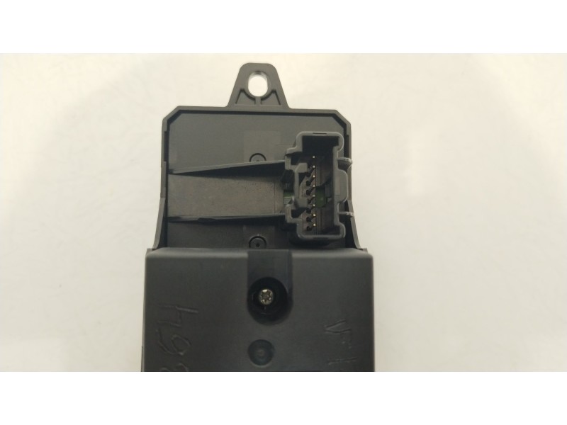 Recambio de mando elevalunas delantero izquierdo para mazda 5 (cr) 2.0 cd (cr19) referencia OEM IAM CC2966350A  