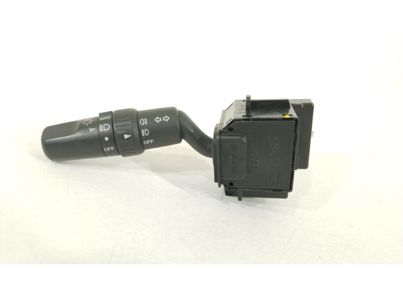 Recambio de mando luces para mazda 5 (cr) 2.0 cd (cr19) referencia OEM IAM BP6S66122  