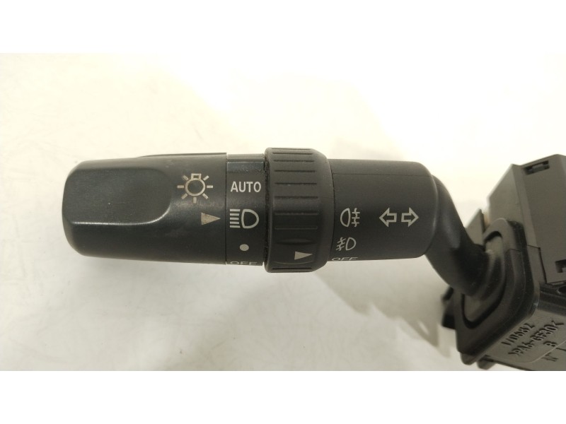 Recambio de mando luces para mazda 5 (cr) 2.0 cd (cr19) referencia OEM IAM BP6S66122  