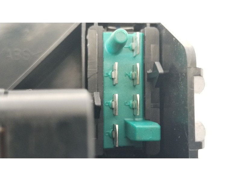 Recambio de mando climatizador para audi a3 (8l1) 1.6 referencia OEM IAM 8L0820043J  