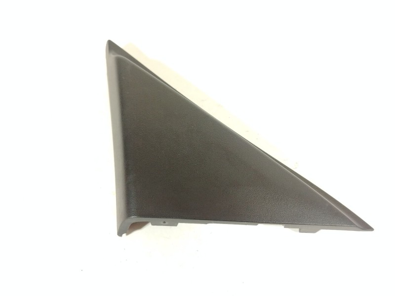 Recambio de moldura para peugeot 208 ii (ub_, up_, uw_, uj_) 1.5 bluehdi 100 referencia OEM IAM 9823233280  