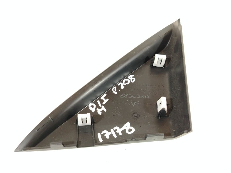 Recambio de moldura para peugeot 208 ii (ub_, up_, uw_, uj_) 1.5 bluehdi 100 referencia OEM IAM 9823233280  