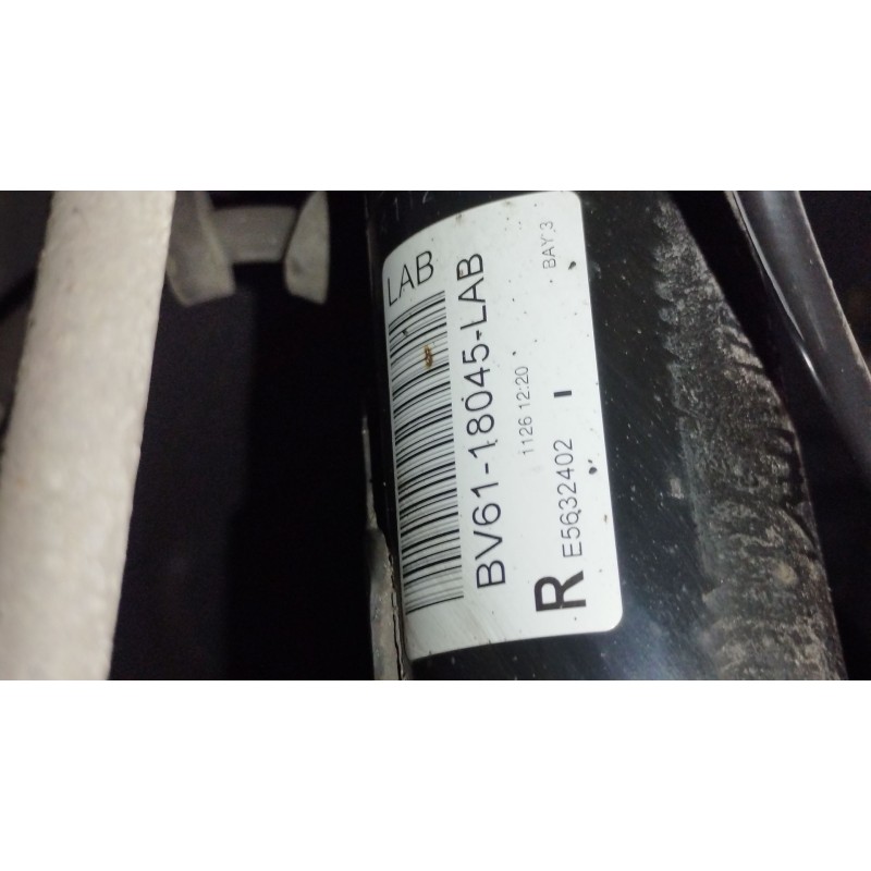 Recambio de amortiguador delantero derecho para ford focus iii 1.0 ecoboost referencia OEM IAM BV6118045LAB  