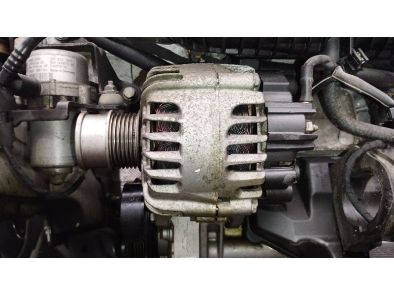 Recambio de alternador para seat ateca (kh7, khp) 1.0 tsi referencia OEM IAM 04E903015 TG12C280 