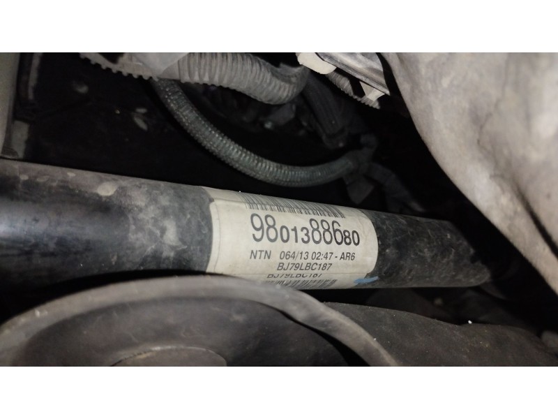 Recambio de transmision delantera derecha para citroën c3 ii (sc_) 1.4 vti 95 referencia OEM IAM 9801388680  