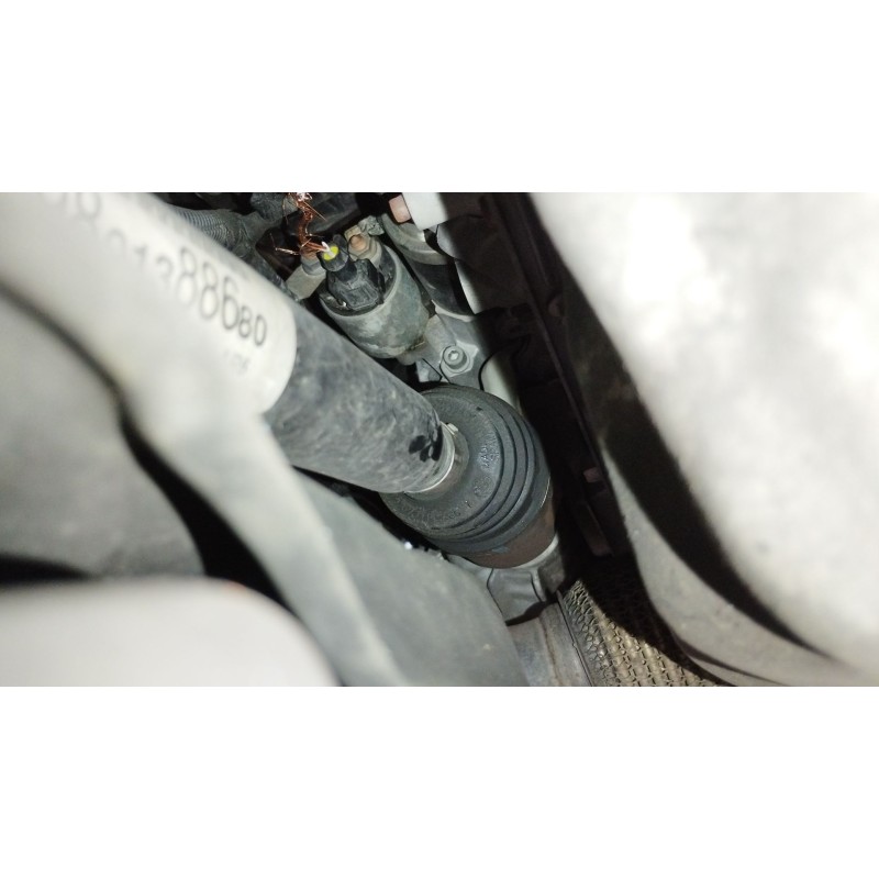 Recambio de transmision delantera derecha para citroën c3 ii (sc_) 1.4 vti 95 referencia OEM IAM 9801388680  