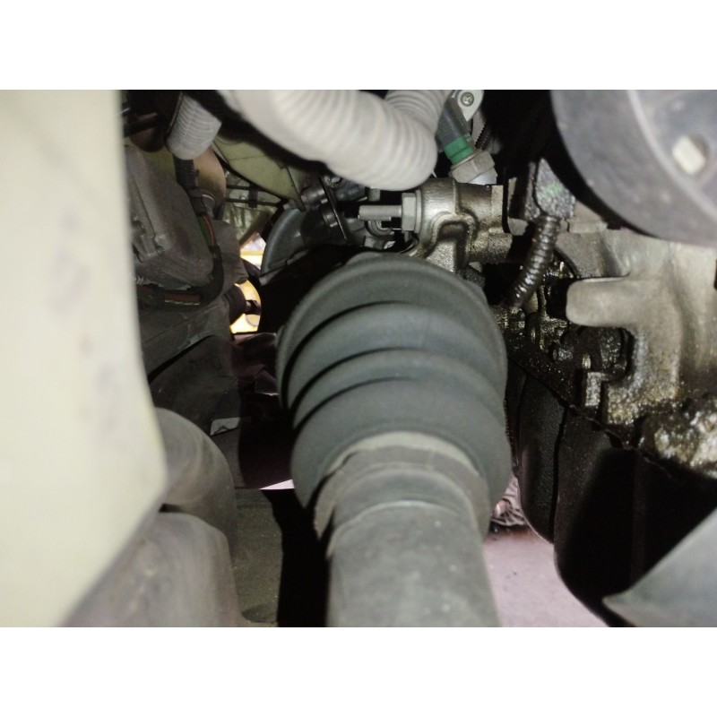 Recambio de transmision delantera derecha para citroën c3 picasso (sh_) 1.4 vti 95 referencia OEM IAM 9683174180  