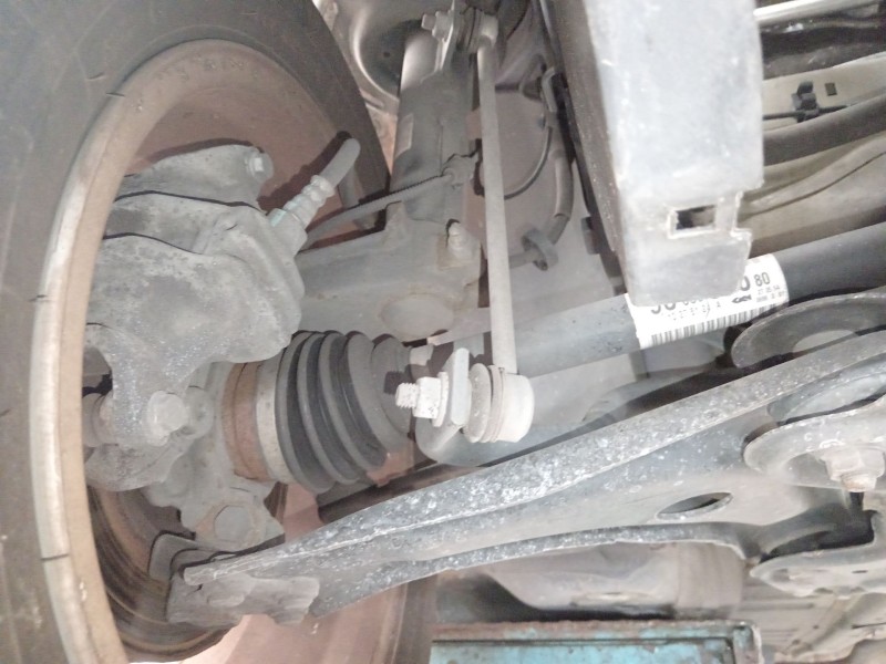 Recambio de transmision delantera derecha para peugeot 208 i (ca_, cc_) 1.2 vti 82 referencia OEM IAM 9803959680  