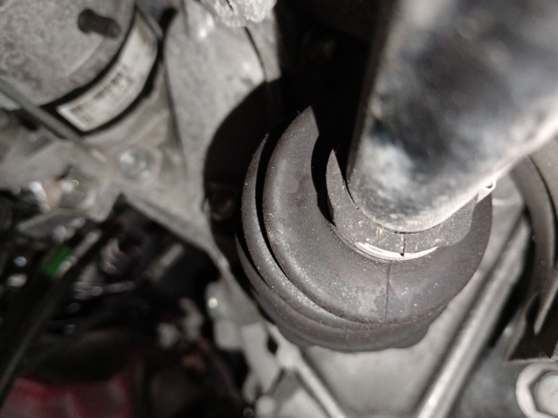 Recambio de transmision delantera derecha para peugeot 108 1.0 vti 72 referencia OEM IAM 434100H040  