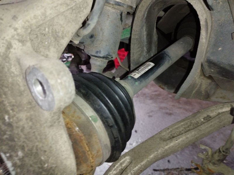 Recambio de transmision delantera izquierda para audi a6 berlina (4f2) 2.7 tdi referencia OEM IAM 4F0407271T  