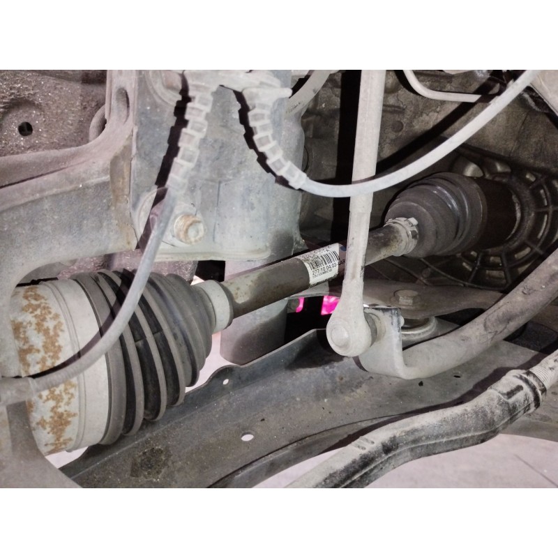 Recambio de transmision delantera izquierda para renault grand scénic iii (jz0/1_) 1.9 dci referencia OEM IAM 8200725512  