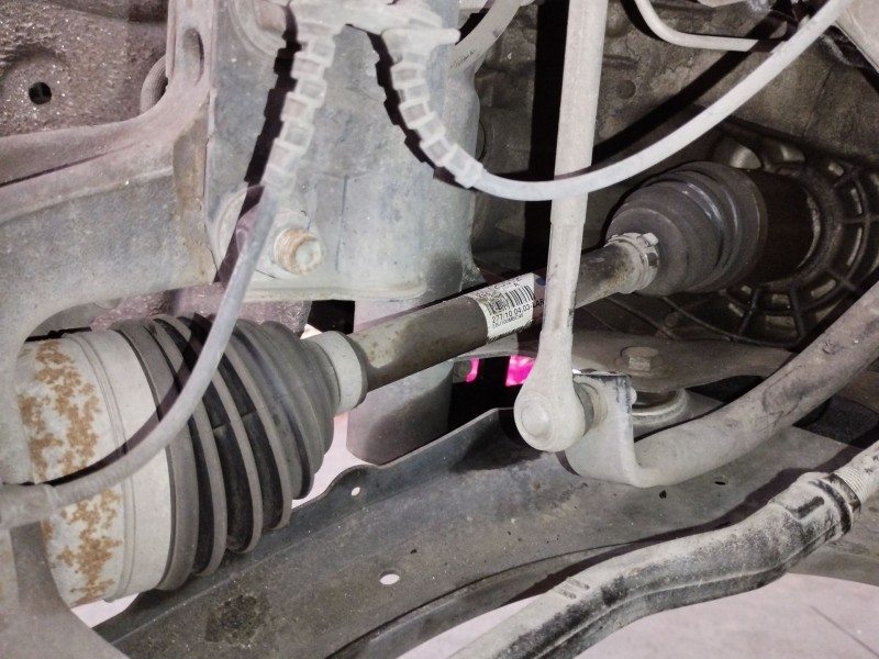 Recambio de transmision delantera izquierda para renault grand scénic iii (jz0/1_) 1.9 dci referencia OEM IAM 8200725512  
