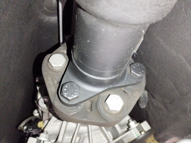 Recambio de transmision central para bmw 3 (e90) 318 d referencia OEM IAM 7575332  