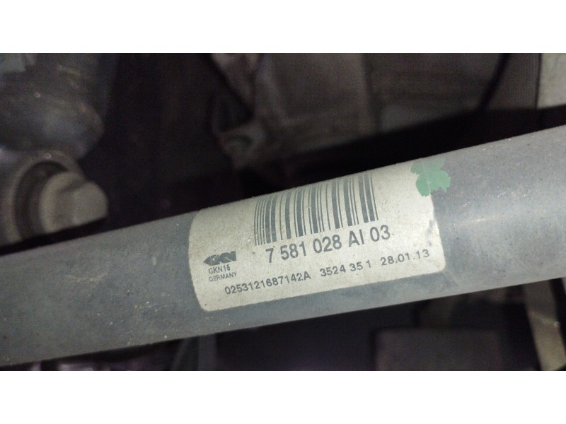 Recambio de transmision trasera derecha para bmw serie 5 lim. (f10) 520d referencia OEM IAM 7581028  