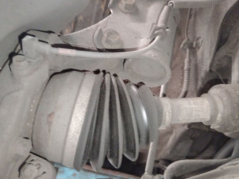 Recambio de transmision delantera derecha para hyundai santa fé ii furgoneta/suv (cm) crdi referencia OEM IAM 495002B610  