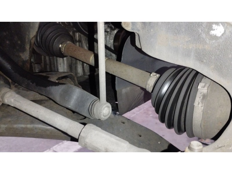 Recambio de transmision delantera derecha para ford focus iii 1.0 ecoboost referencia OEM IAM BV613B436TB  