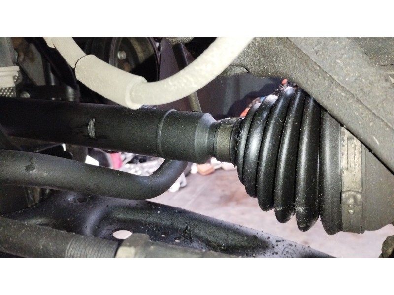 Recambio de transmision delantera derecha para seat leon st (5f8) 2.0 tdi referencia OEM IAM 5Q0407272E  