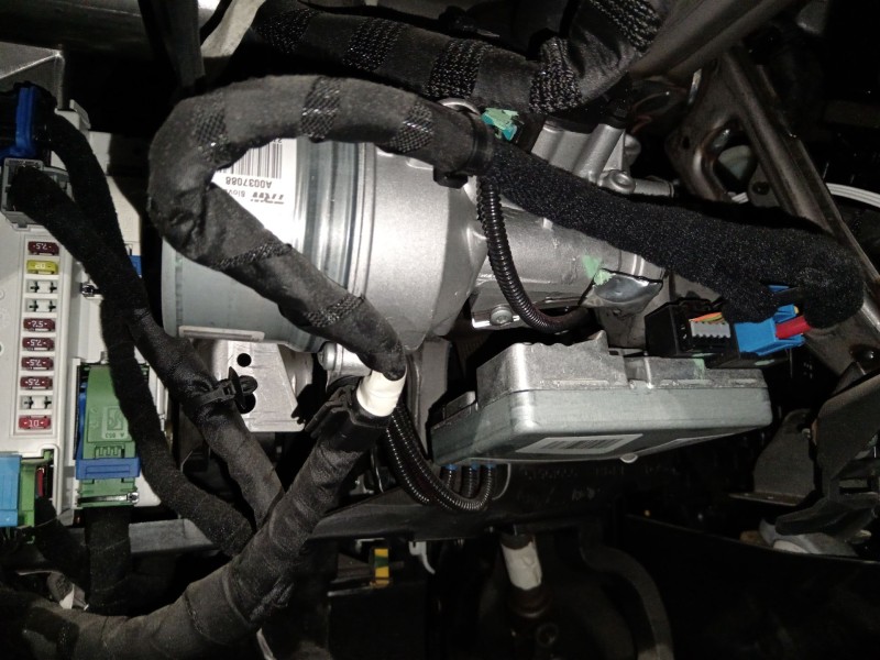 Recambio de columna direccion para fiat 500l (351_, 352_) 1.4 (199lyb1b) referencia OEM IAM A0037088 A0038282D 59321694