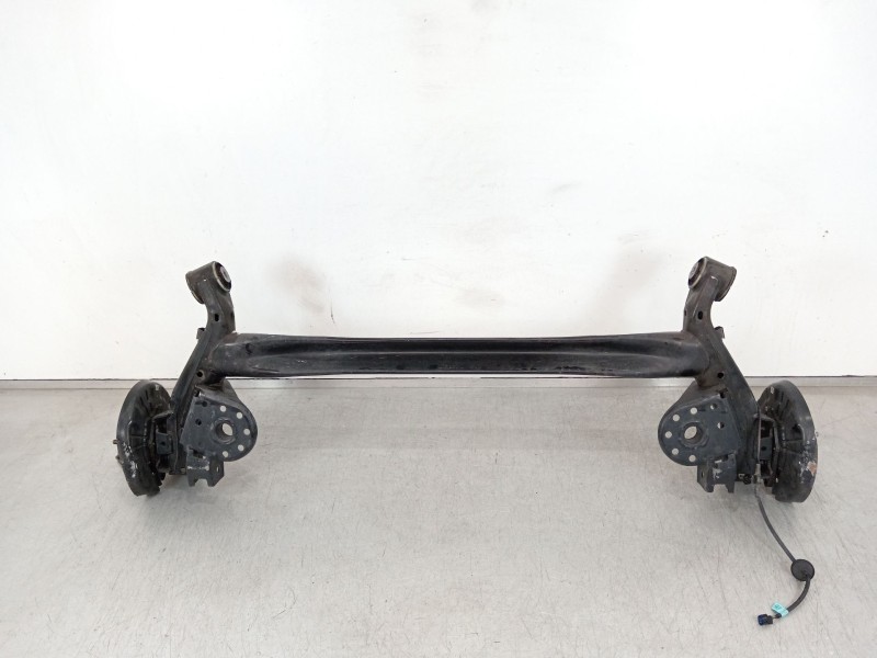 Recambio de puente trasero para hyundai i30 (pde, pd, pden) 1.5 referencia OEM IAM 55100F2500  