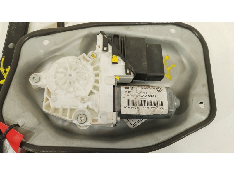 Recambio de elevalunas trasero izquierdo para volkswagen golf v (1k1) 1.9 tdi referencia OEM IAM 1K0959703K  