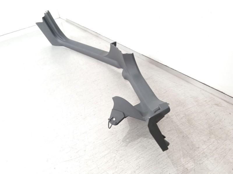 Recambio de moldura para seat ibiza (kj1) fr referencia OEM IAM 6F0863484 6F0863484B 