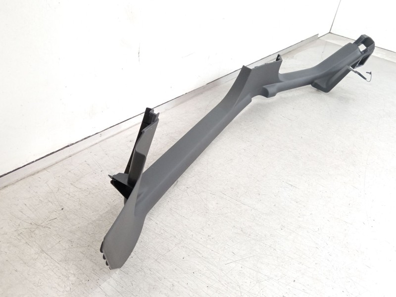 Recambio de moldura para seat ibiza (kj1) fr referencia OEM IAM 6F0863484 6F0863484B 