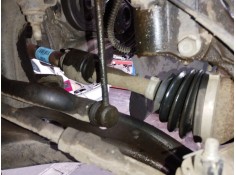 Recambio de transmision delantera derecha para kia stonic (ybcuv) black edition referencia OEM IAM 49501H8150  