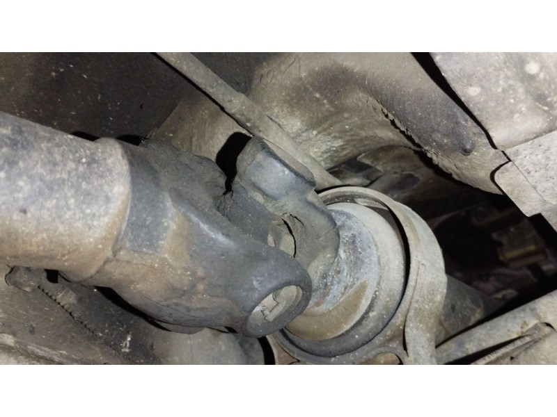Recambio de transmision central para ssangyong actyon i 2.0 xdi referencia OEM IAM 3320009411  