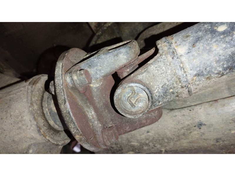 Recambio de transmision central para ssangyong actyon i 2.0 xdi referencia OEM IAM 3320009411  