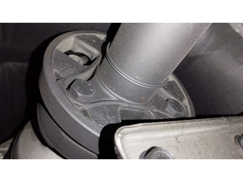 Recambio de transmision central para chrysler 300c (lx, le) 3.0 crd referencia OEM IAM P04593650AD 04593650AD 