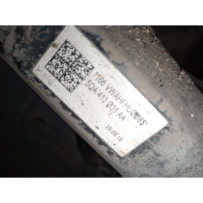 Recambio de amortiguador delantero izquierdo para volkswagen touran (5t1) 1.6 tdi referencia OEM IAM 5QA413031AA  5QA412021CK