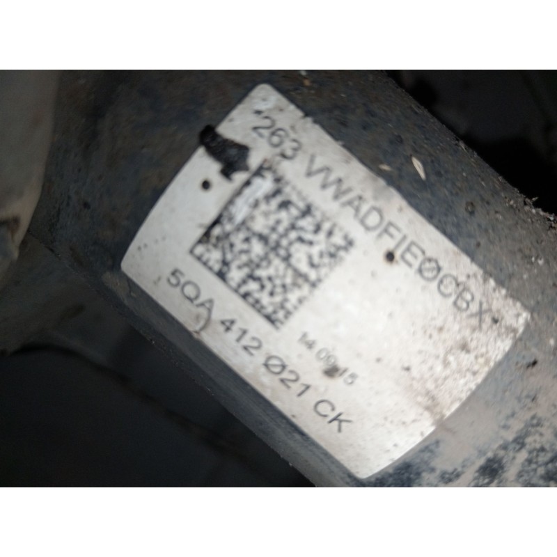 Recambio de amortiguador delantero izquierdo para volkswagen touran (5t1) 1.6 tdi referencia OEM IAM 5QA413031AA  5QA412021CK