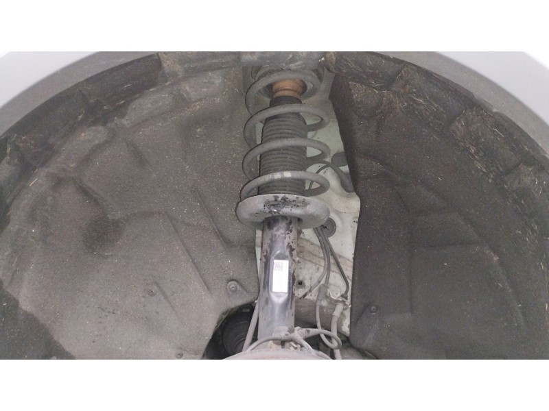 Recambio de amortiguador delantero izquierdo para audi q3 (8ub, 8ug) 2.0 tdi referencia OEM IAM 5N0413031AE  