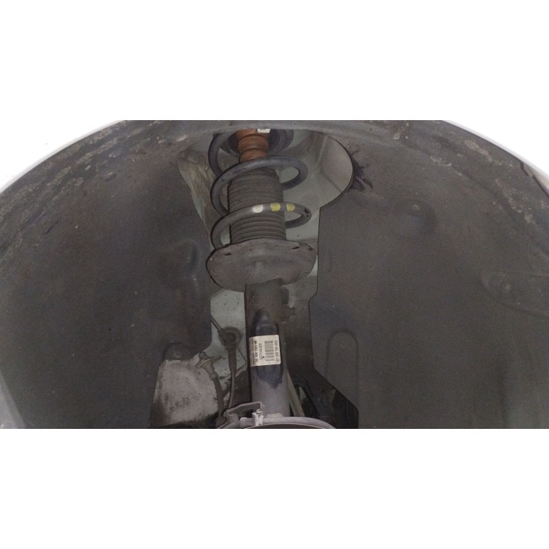 Recambio de amortiguador delantero derecho para audi a3 (8v1, 8vk) 1.6 tdi referencia OEM IAM 5Q0413023CP  